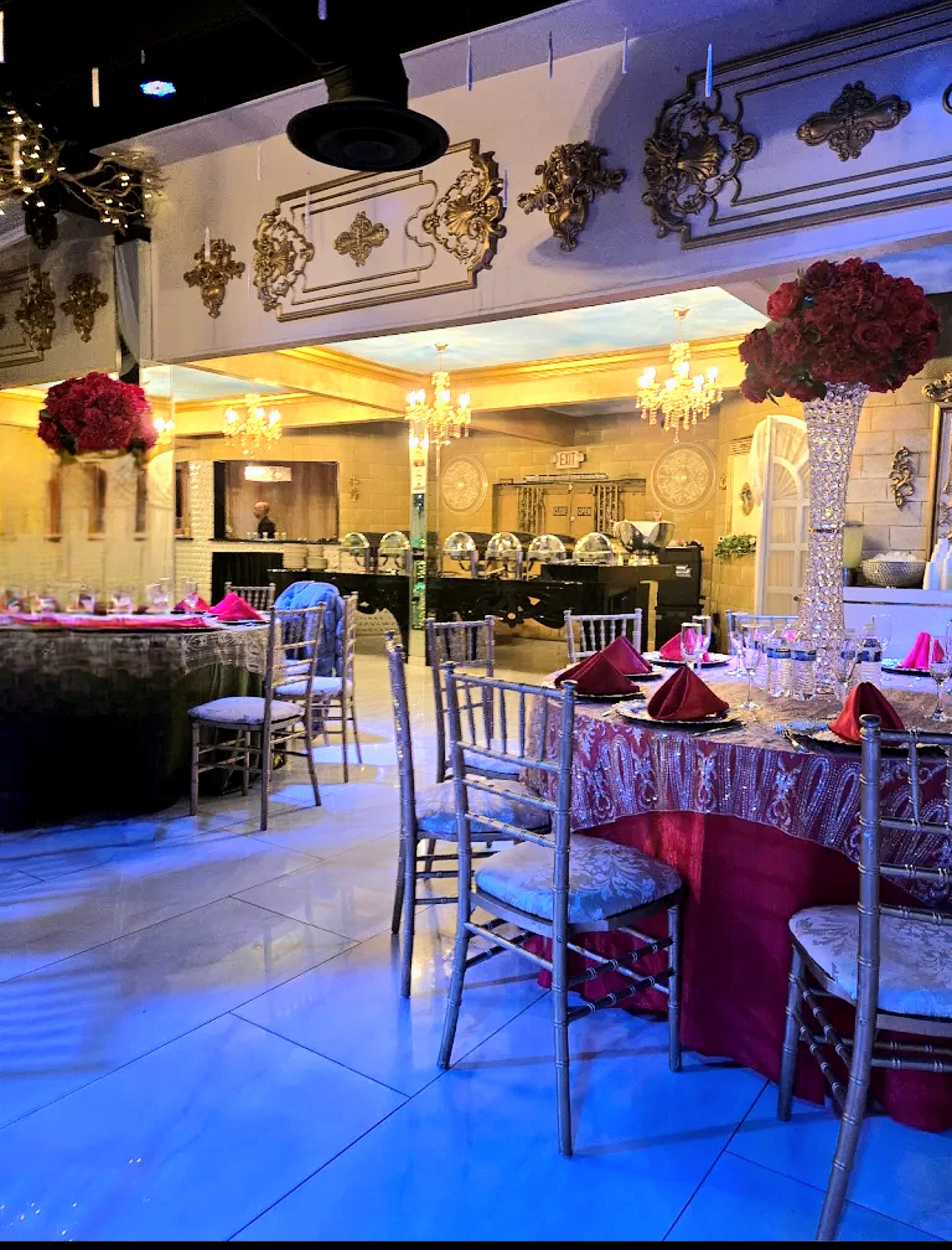 Sunset Castle dining area